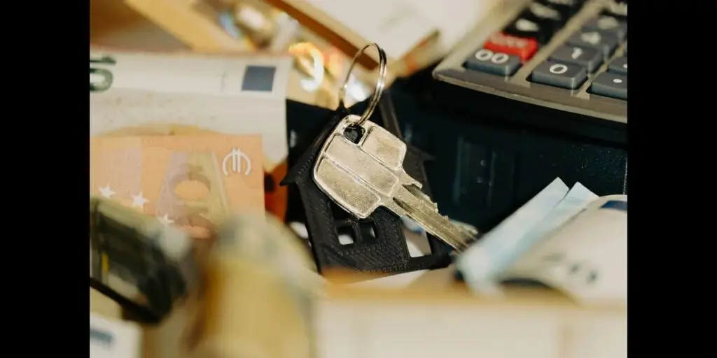 Financiamento travado por IPTU retroativo: como resolver antes da assinatura