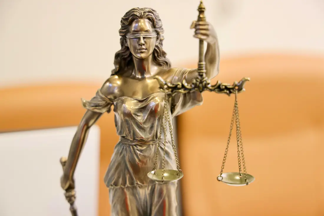 Tribunal de Justiça — defesa jurídica em crime tributário no Brasil